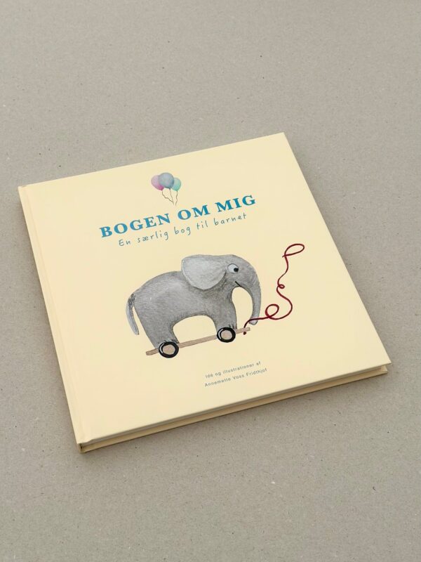 Bogen om Mig, Barnets Bog, All By Voss