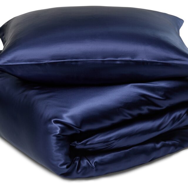 Silke sengetøj 200x220 cm - Navy blåt sengetøj til dobbeltdyne - 100% morbærsilke - By Borg