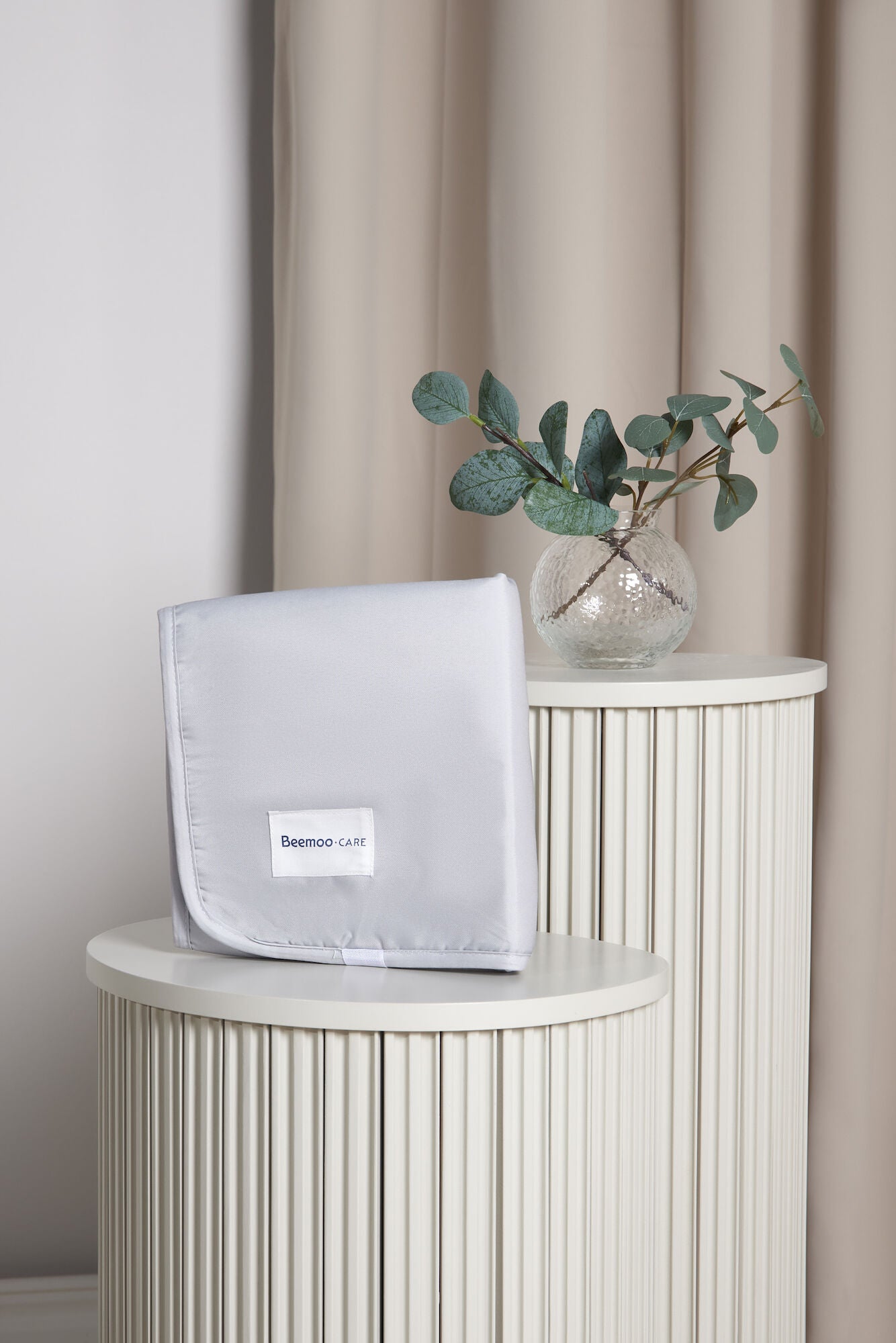 Beemoo CARE Pusleunderlag, Grå