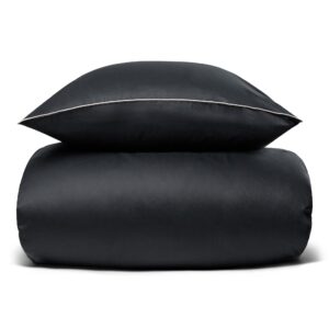 Sengetøj 140x220 cm - 100% bomuldssatin - Rikke sort sengetøj med pipingkant - Ekstra blødt sengesæt fra By Borg