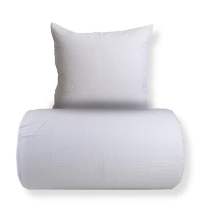 Sengetøj 140x220 cm - Bæk og Bølge - 100% bomulds krep - Hvidt ensfarvet