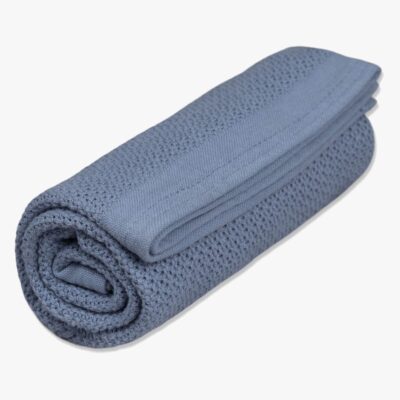 Vinter & Bloom Soft Grid Hæklet Babytæppe, Denim Blue