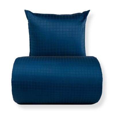 Dobbelt sengetøj 240x220 cm - GOTS certificeret økologisk bomuldssatin - Blå jacquardvævede tern