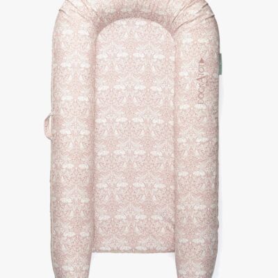 DockATot Grand Babynest, Brer Rabbit Pink
