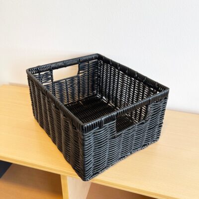 Opbevaringskasse - Kurv i plastflet - Sort (29,5 x 24,5 cm) - 1 stk