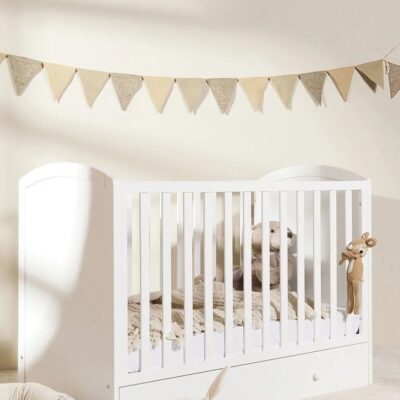 JLY ALVA Lux Tremmeseng m. Skuffer, Hvid & BabyMatex Madras