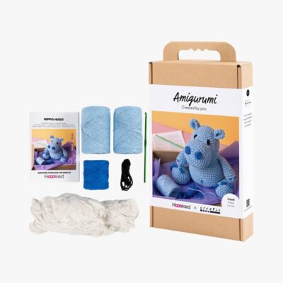 Kreativt sæt med amigurumi - flodhest - blå - lyseblå