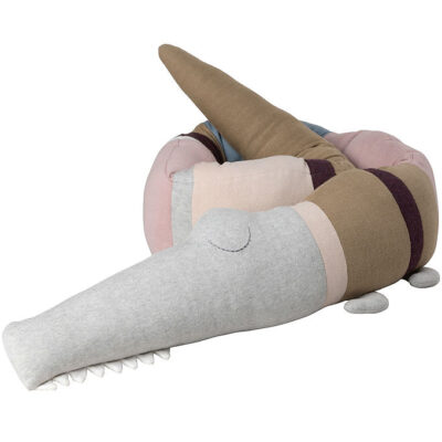 Strikket pude, Sleepy Croc, birchbark rose mix