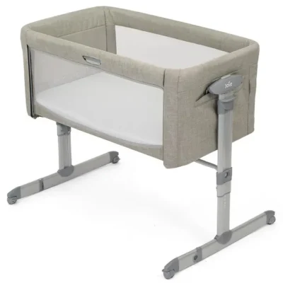 Joie Roomie Glide Bedside Crib og Weekendseng, Almond