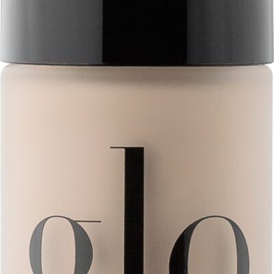 Glo Skin Beauty - Luminous Liquid Foundation SPF 18 - Porcelain