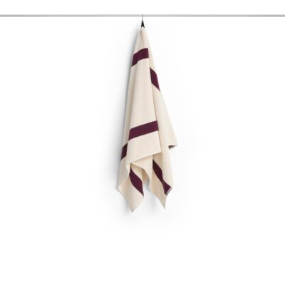 HAY - Stribet Badehåndklæde - W70 x L140 cm - Burgundy