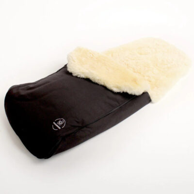 Naturkind Lammeskind Kørepose Emil Slim - Black